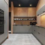 Дом отдыха Cozy In With Sauna *