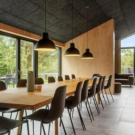 Cozy In With Sauna 別荘